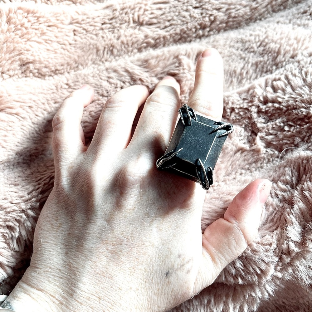 Bloodmilk Lydia Ring